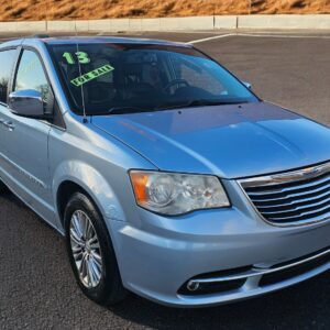2013 Chrysler Town & Country
